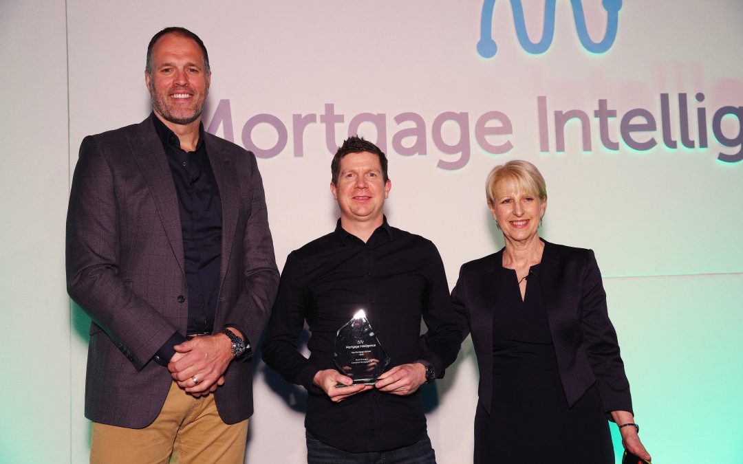 Guildford mortgage broker wins national mortgage award